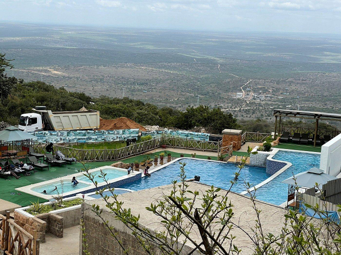 Others 3, Lerruat Log Resort, Kajiado West