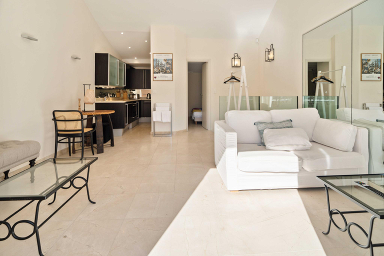 2, Charming apartment - 1BR- Saint-Tropez, Var