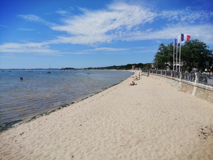 Others 5, La Villa des Pins, Gironde
