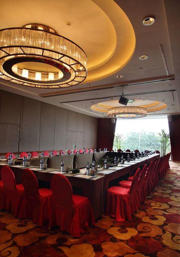 Business Facilities, Taihu Golf Hotel, Suzhou