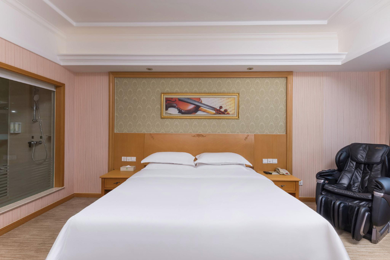 Bedroom 2, Vienna Hotel Jiangsu Qidong Park South Road branch, Nantong