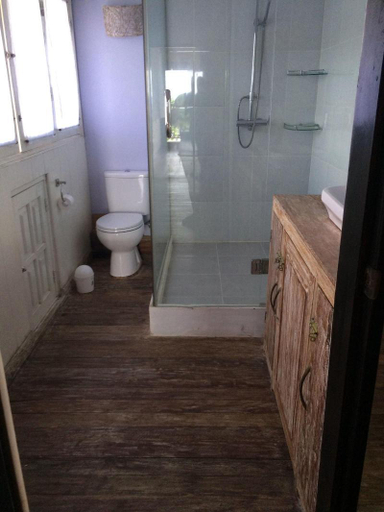 Bathroom 4, Lutwala Bungalows and Private Villa, Lombok
