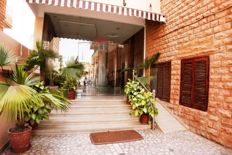 Exterior & Views 1, Hotel Sandhu Palace, Jodhpur