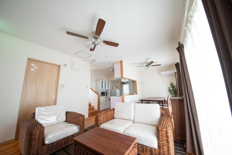 Bedroom, Pine House in ISHIGAKI, Ishigaki
