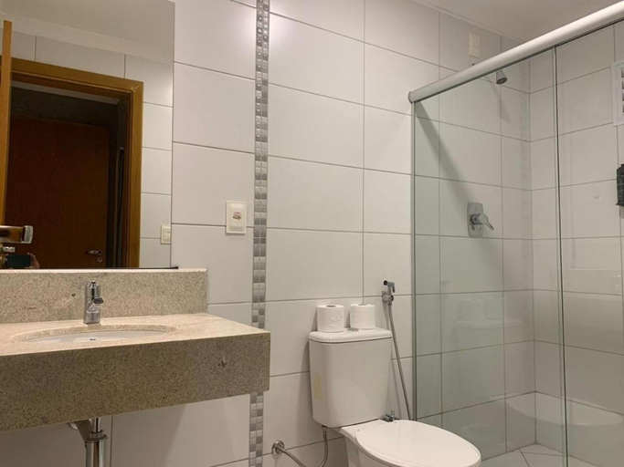 Bathroom, Condominio Barretos Thermas Park - Condohotel, Barretos