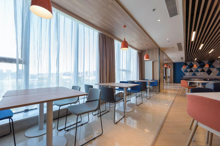 Food & Drinks 4, Holiday Inn Express Xi'an West By IHG, Xi'an