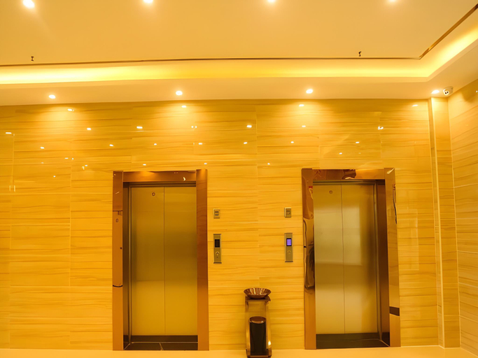 Others 5, GreenTree Inn Anqing Huaining County Development Zone Duxiu Road, Anqing