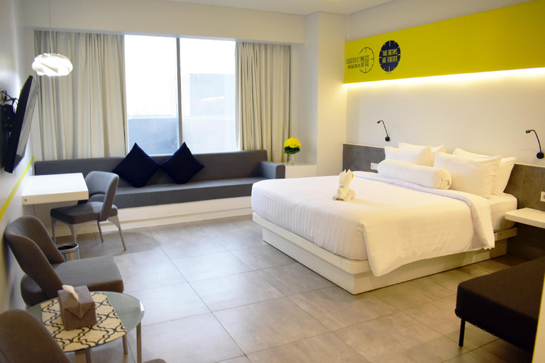 Bedroom 3, YELLO Hotel Paskal Bandung, Bandung