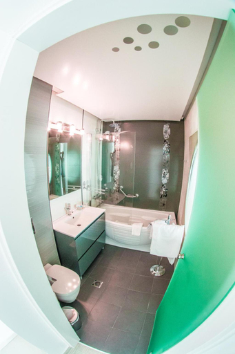Bathroom 4, Hydrele Beach Hotel and Village, North Aegean