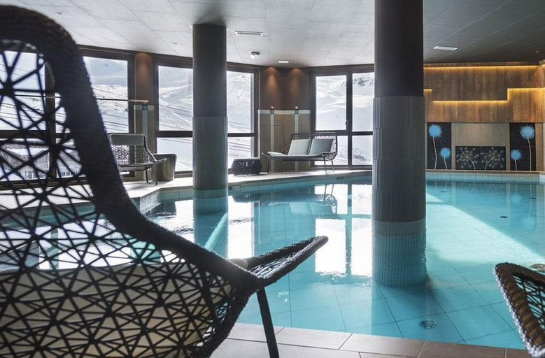 Sport & Beauty 2, Le Hameau du Kashmir, Savoie