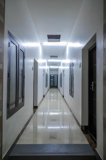 Others 3, Royal Lodge, Kanniyakumari