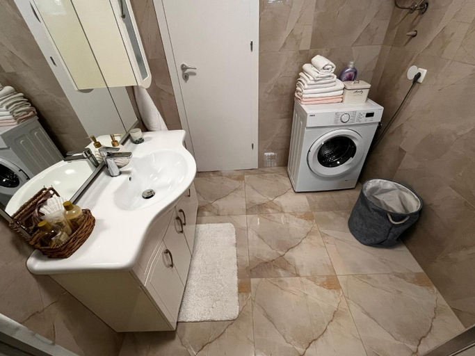 Bathroom 3, Tina Little Paradise, Kaštela