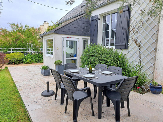 Others 4, Holiday Home in Guisseny near the Beach, Finistère