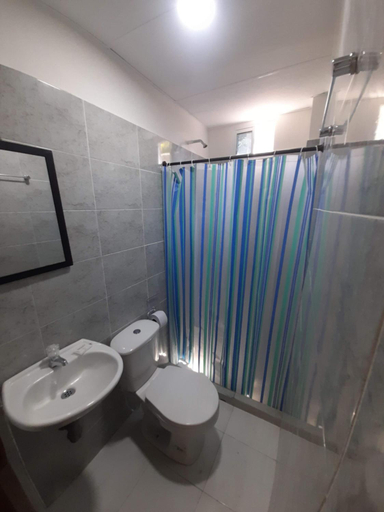 Others 4, Rivera Hostel, Santa Marta (Dist. Esp.)