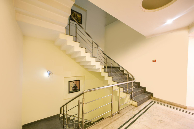 Public Area 3, HOTEL GRACIOUS, Gurgaon