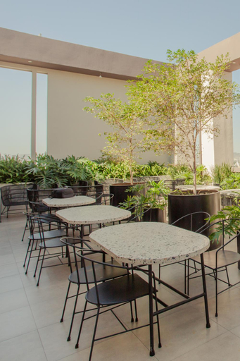 Food & Drinks 3, LAFAYETTE by MrW, Guadalajara