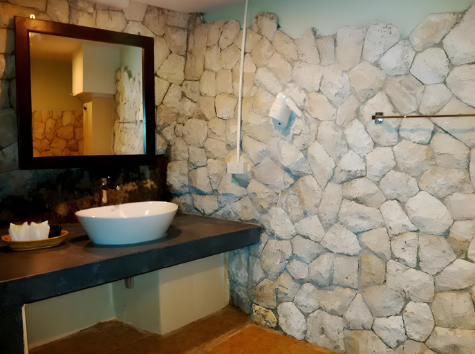Bathroom 3, Beach Club Koh Tao, Ko Phangan