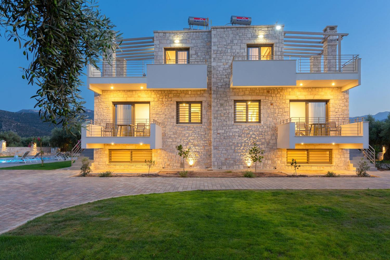Others 5, Azari Lifetime Memories, Peloponnese