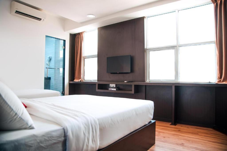 Bedroom 4, Shuang Ling Inn, Miri