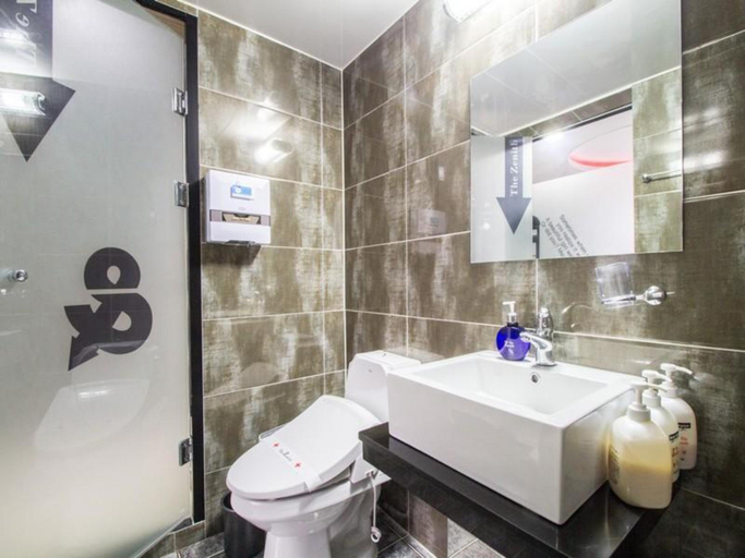 Bathroom 5, Busan Yeonsan The Zenith Hotel, Yeonje