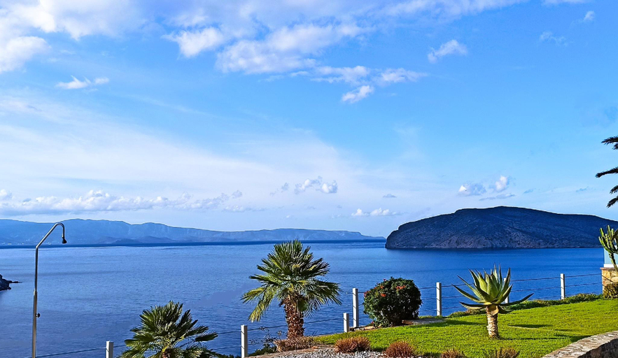 3, Luxurious Villa Tholos Crete, Crete