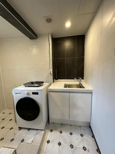 Bathroom 5, R Guesthouse Seoul Station, Yongsan