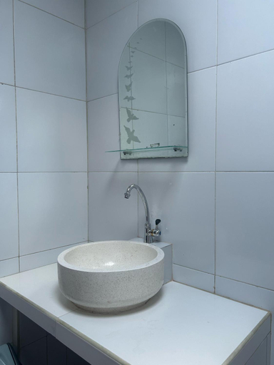 Bathroom 5, Darma Putra Hotel, Bangli