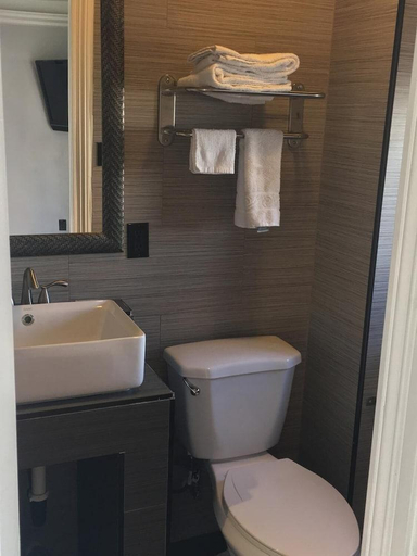 Bathroom 3, Mid City Inn, Los Angeles