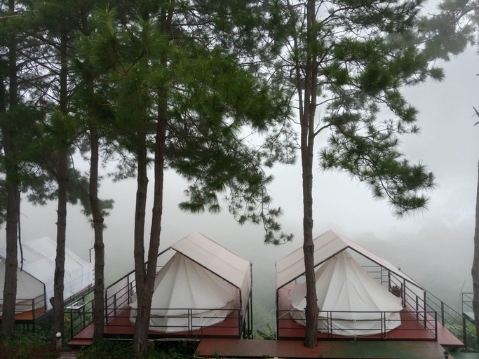 Others 2, White House khaokho, Khao Kho