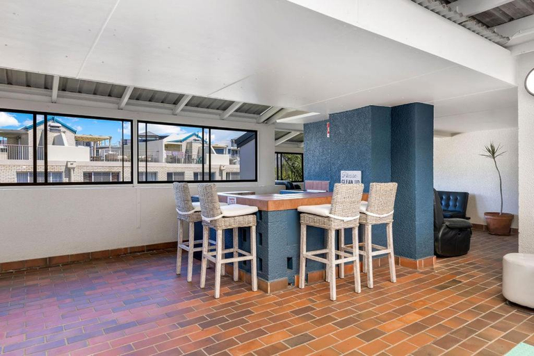 Food & Drinks, Kalua Holiday Apartments, Maroochy - Maroochydore