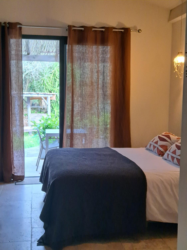 Bedroom 3, Songes d’ete, Corse-du-Sud