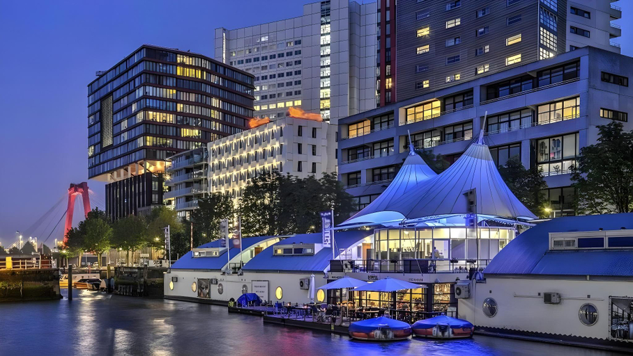 Others 2, FLOATS by H2OTEL, Rotterdam