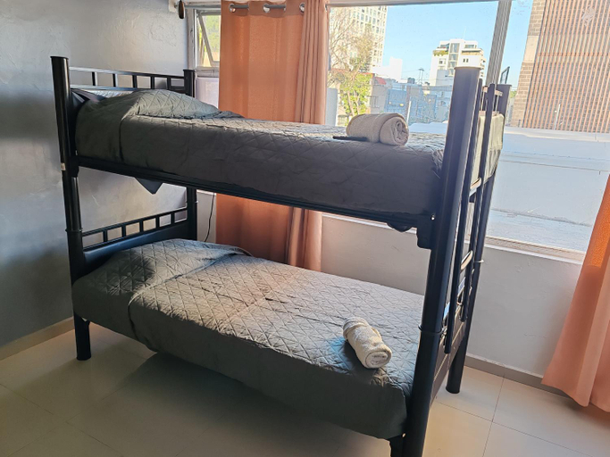 Others 5, Hostal vitta, Guadalajara