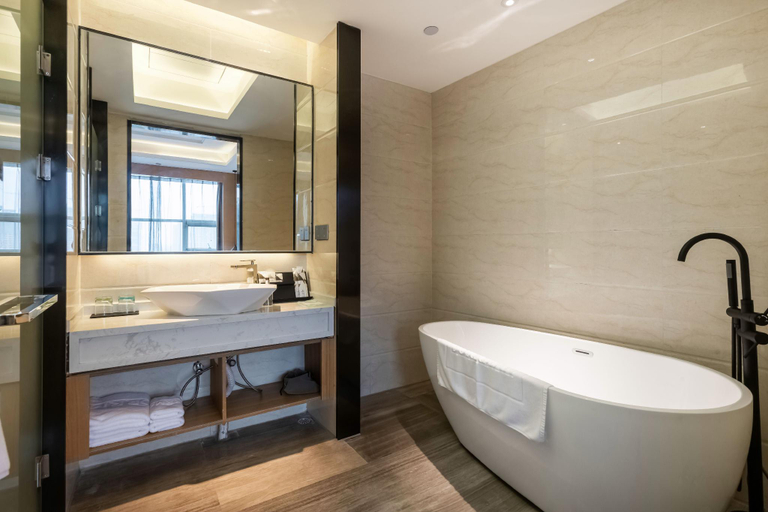 Bathroom 3, Borrman Hotel Jining Rencheng Guanghe Road, Jining