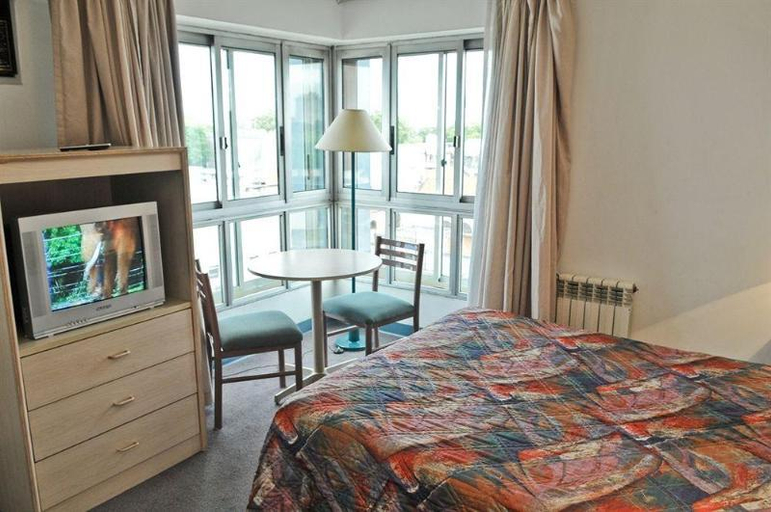 Bedroom, Hotel Tres Cruces, Montevideo
