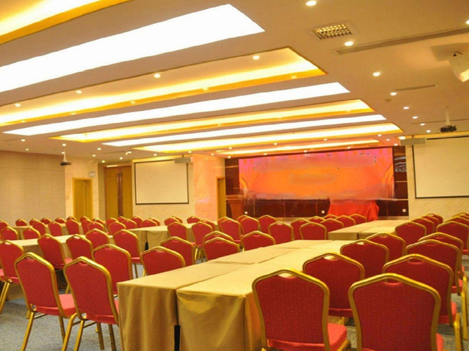 Others 5, Yun Hua Hotel, Chuxiong Yi