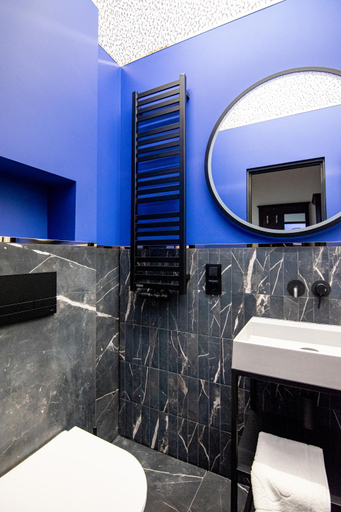 Bathroom 2, Savoy, Tomaszów Mazowiecki