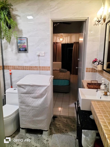 Bathroom 3, SunsetSpa PD, Port Dickson