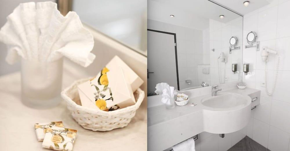 Bathroom 4, Hotel Engel, Liestal