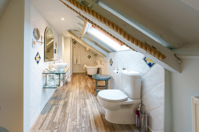 Bathroom 3, Morston Hall, Norfolk