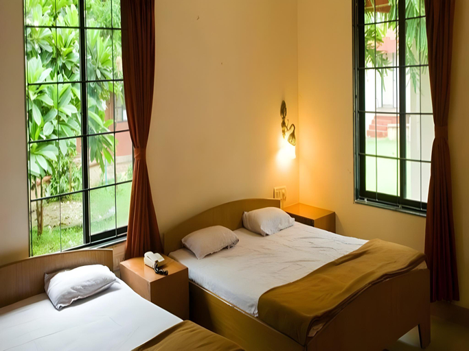 Bedroom 2, Srushti Farms Resort, Thane