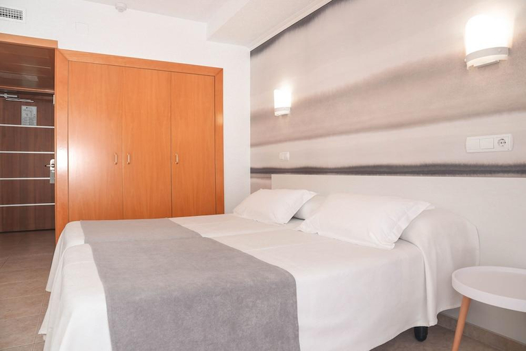 Bedroom 2, Hotel Volga, Barcelona