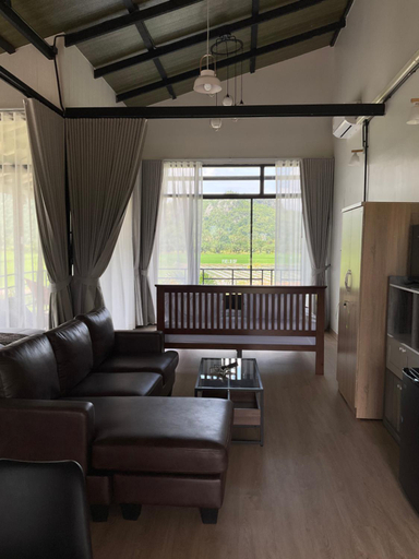 Others 5, Sattee's Home บ้านพักเศรษฐี, Cha-Am