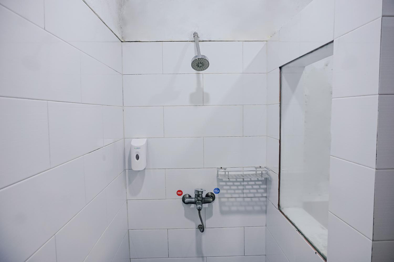 Bathroom 5, Lembah Ciater Resort Managed by Sahid, Subang