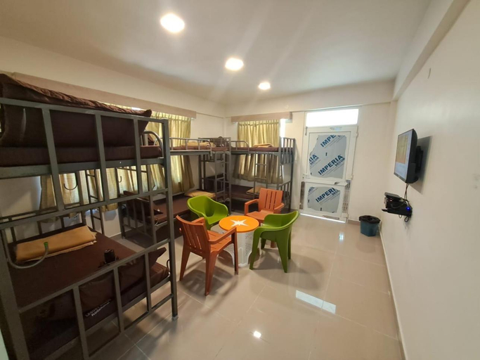 Others 4, Labony House, Dindigul