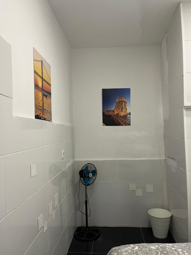 Bathroom, Bang Bang, Lisbon