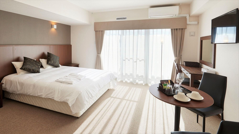 Bedroom 3, Creass Hotel TSUBOGAWA Marche, Naha