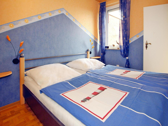 Bedroom 2, Bungalow Klonsnack, Dornumersiel, Aurich