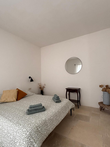 Others 3, Casalento, Brindisi