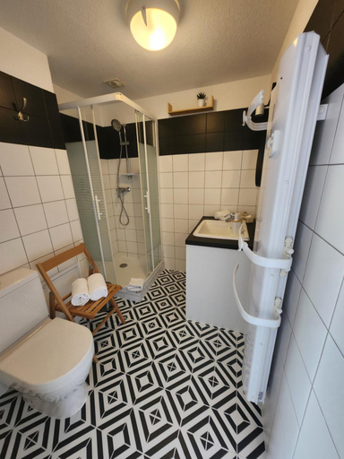 Others 4, Auberge La Cascade, Savoie